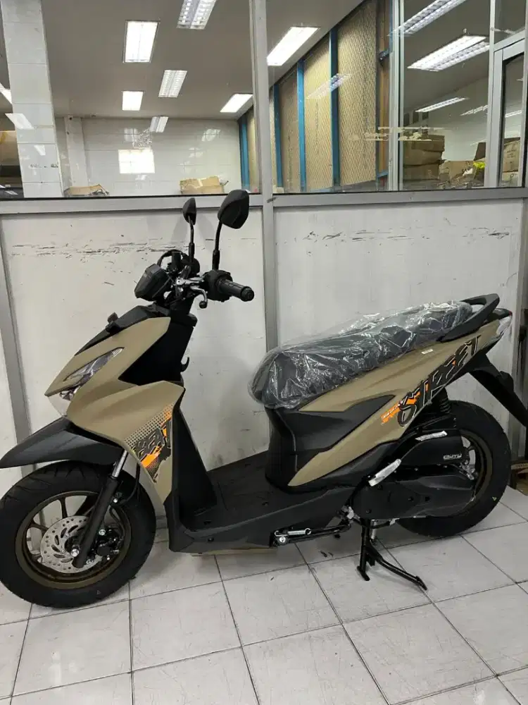 HONDA BEAT STREET BROWN