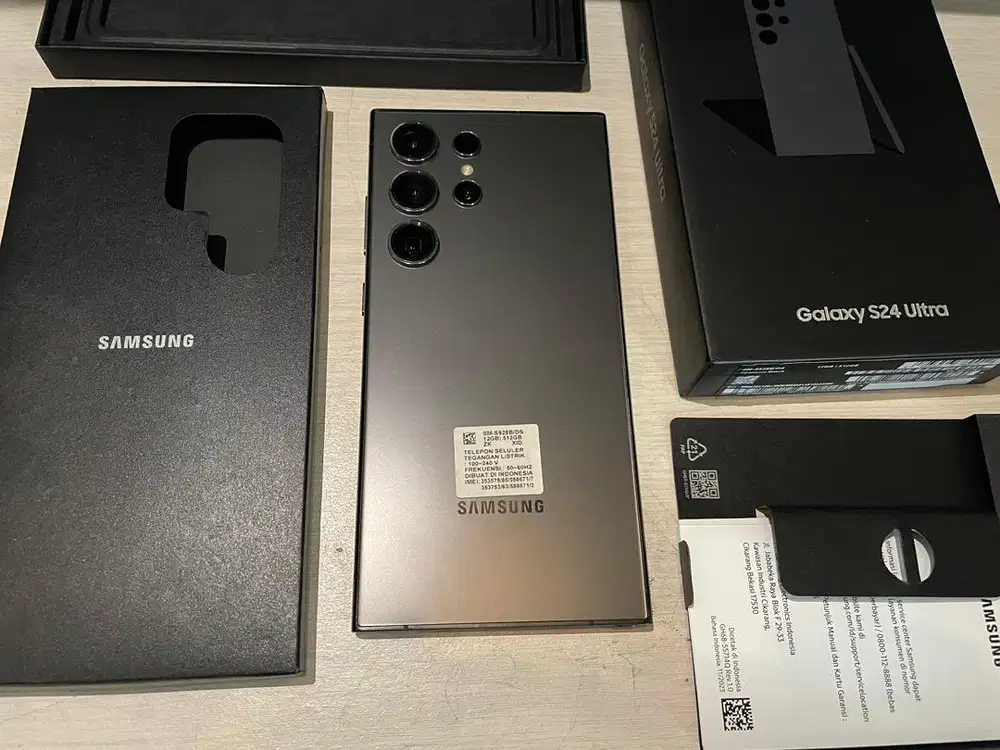 Samsung S24 Ultra 12/512gb garansi baru habis