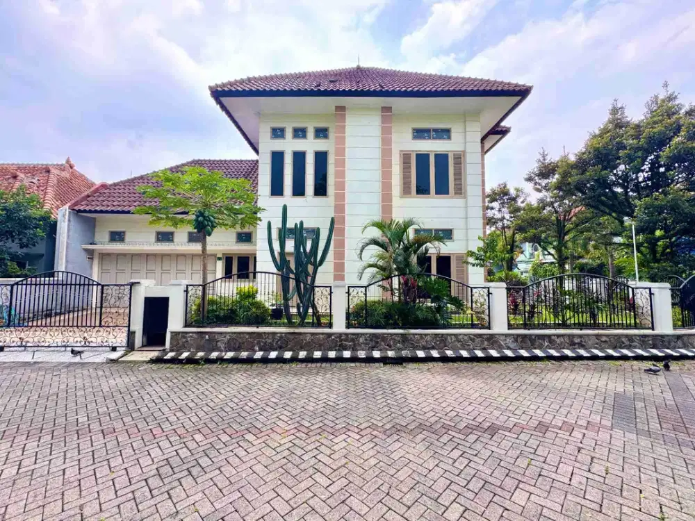 Rumah Permata Jingga Boulevard