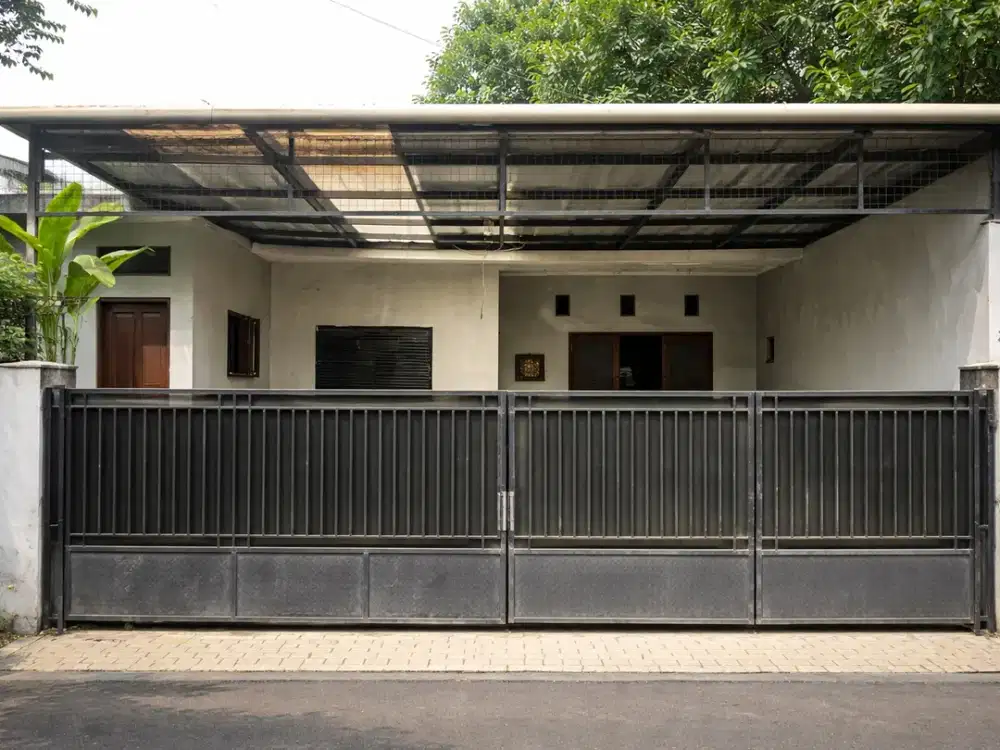 DIJUAL RUMAH NYAMAN, TENANG, DAN STRATEGIS DI REMPOA