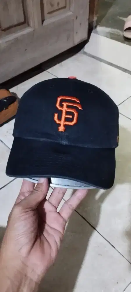 Caps Forty seven 
San Fransisco Giants
All size
Full tag