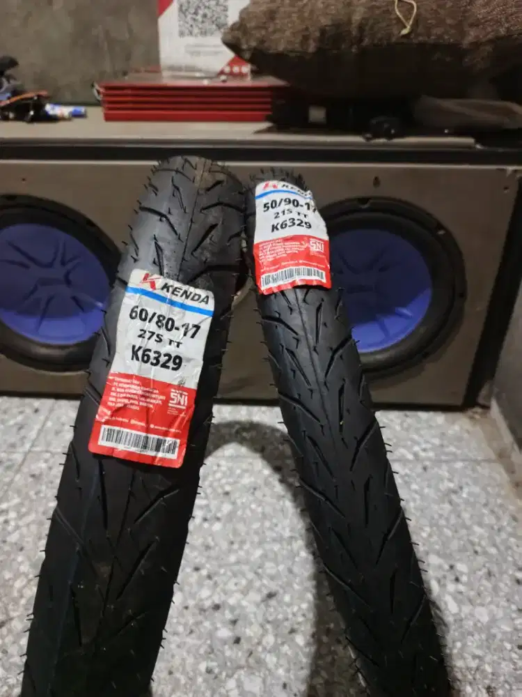 Ban motor r17 baru