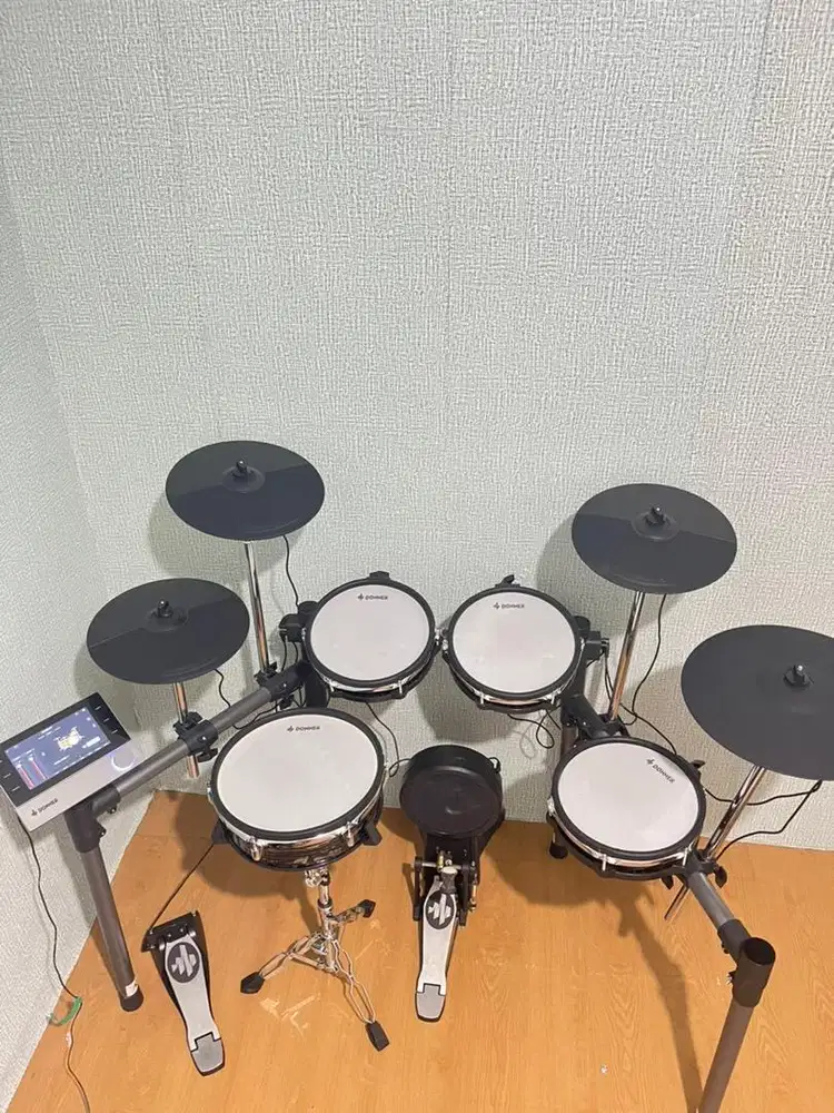 Drum electric donner beat max like new masih garansi barter tt