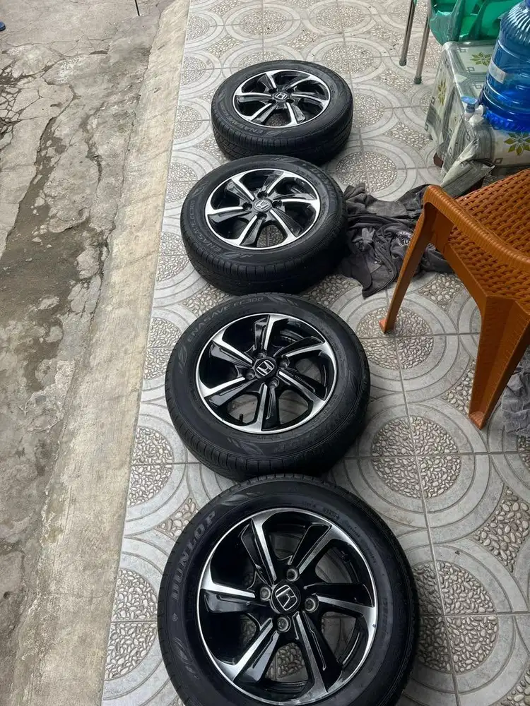 jual ban mobil brio satya