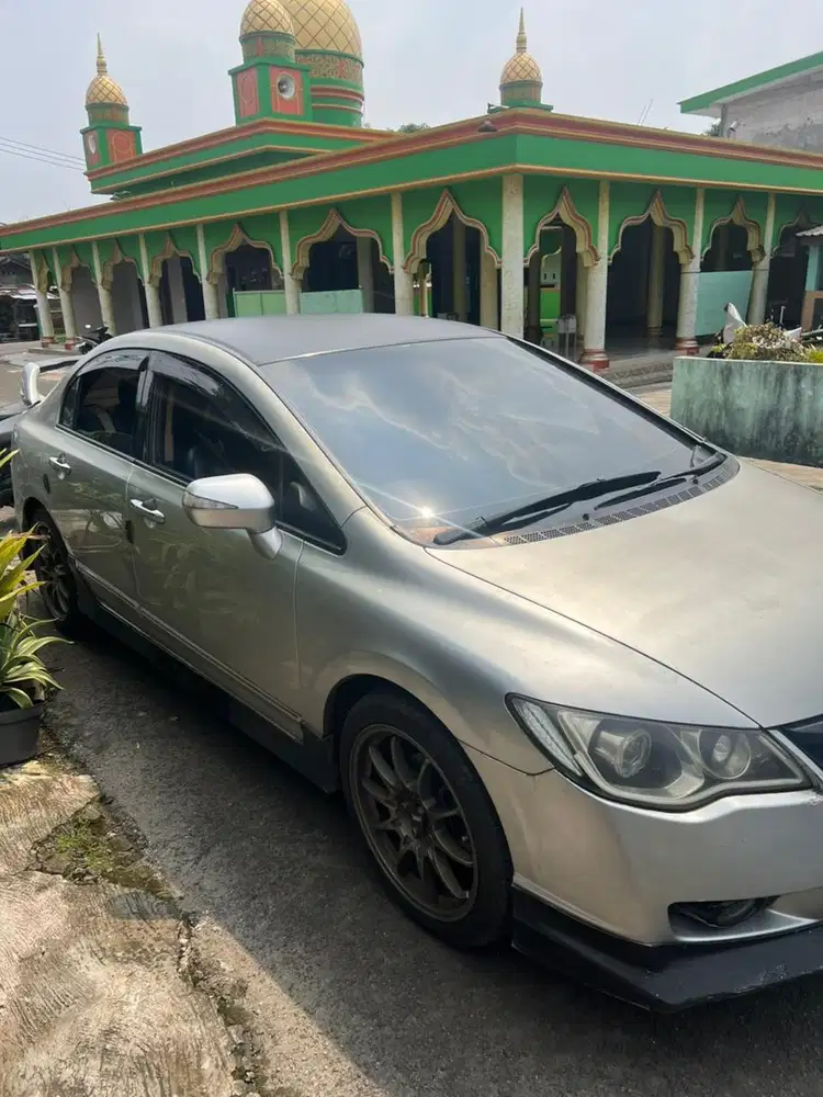 Honda Civic 2011 Bensin
