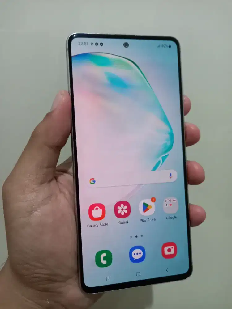 Samsung Galaxy Note 10 Lite Ram 8/128Gb Fullset minus ada shadow aja