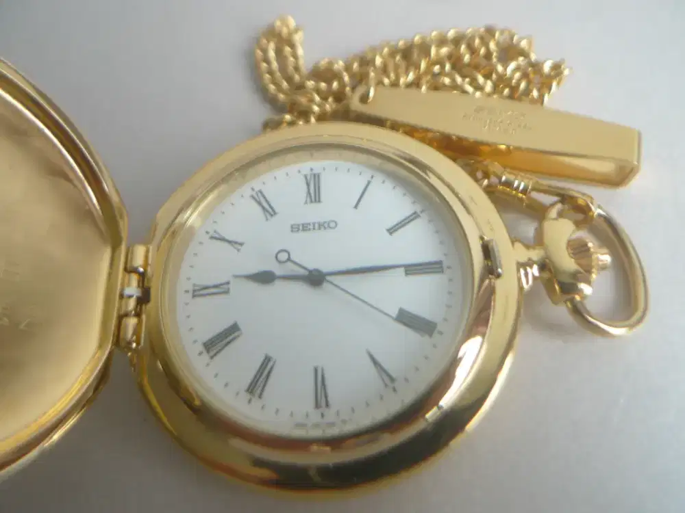 Seiko Quartz pocket watch jam original