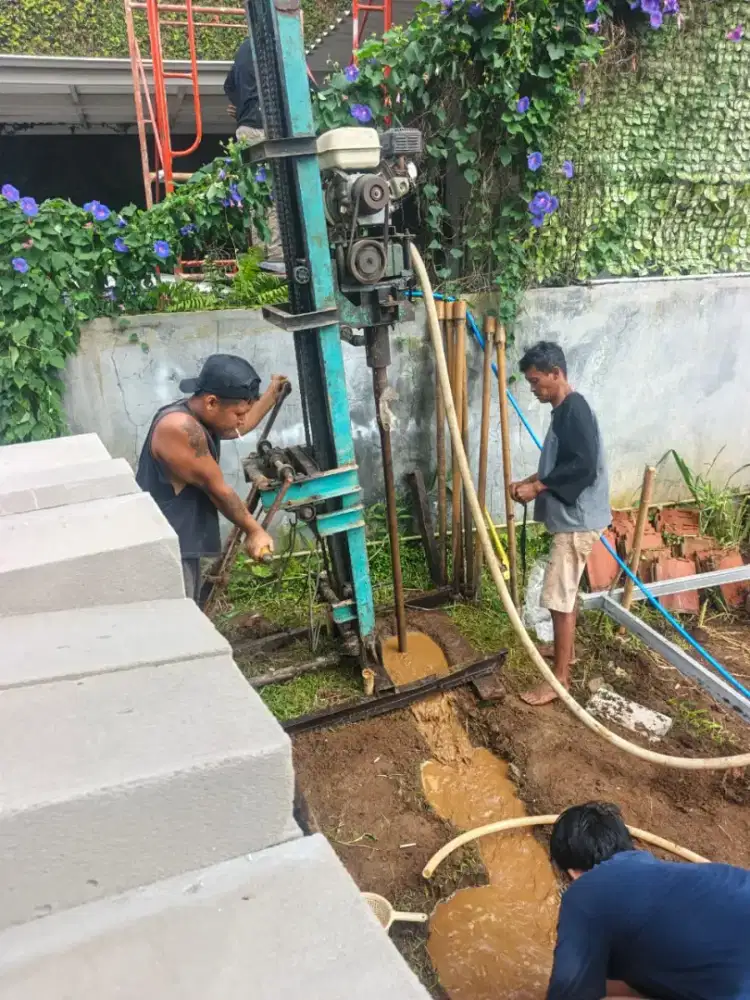 Tukang air sumur bor