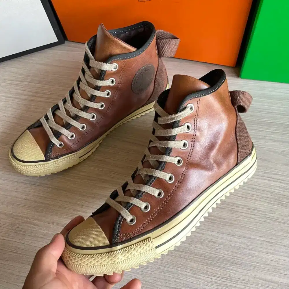 Converse CTAS Hiker Leather boot sepatu original 41.5