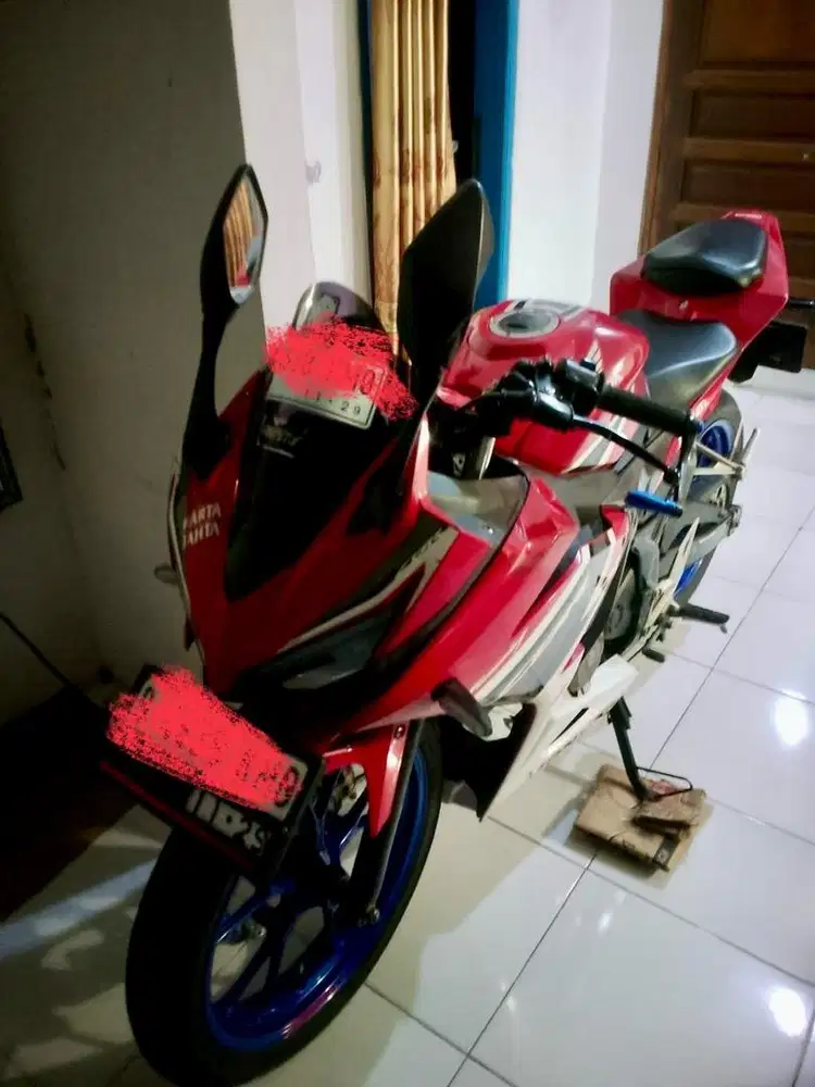 Honda CBR 150R CBR Merah 150 R