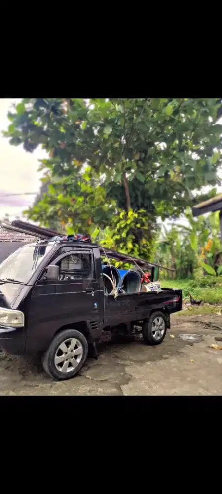 Tukang sumur air bersih