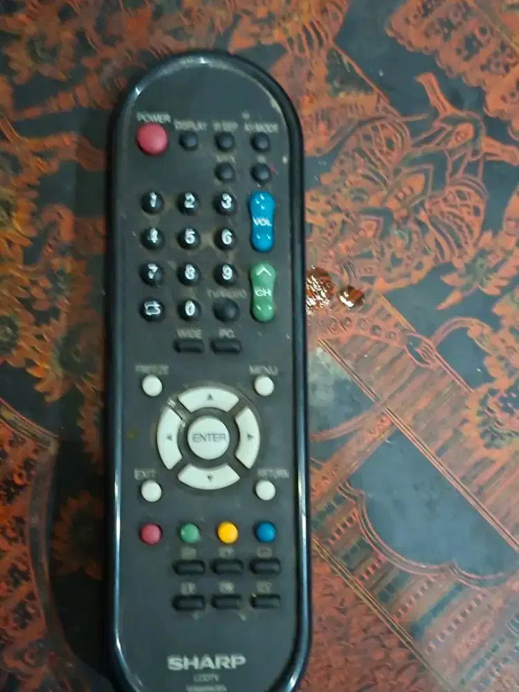 Tv 43 inc sharp lcd plus remote