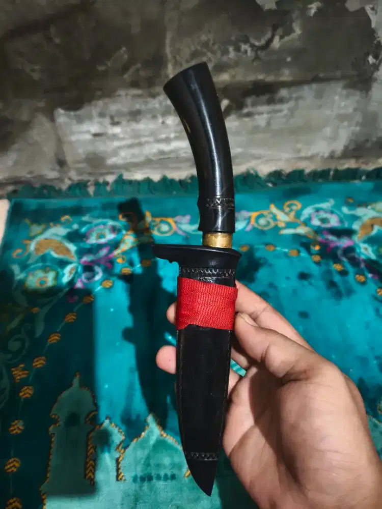 Pisau seset full tanduk