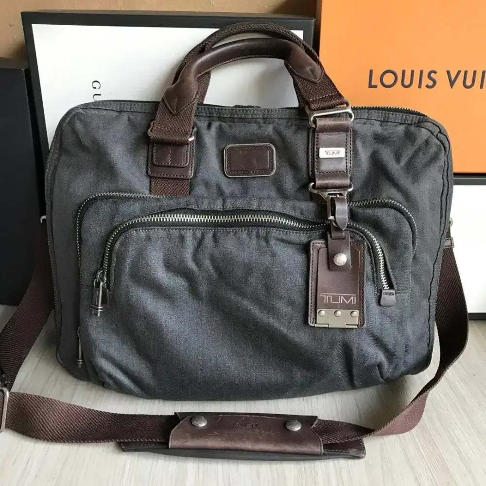 TUMI Alpha Yuma brief laptop bag tas second original brand