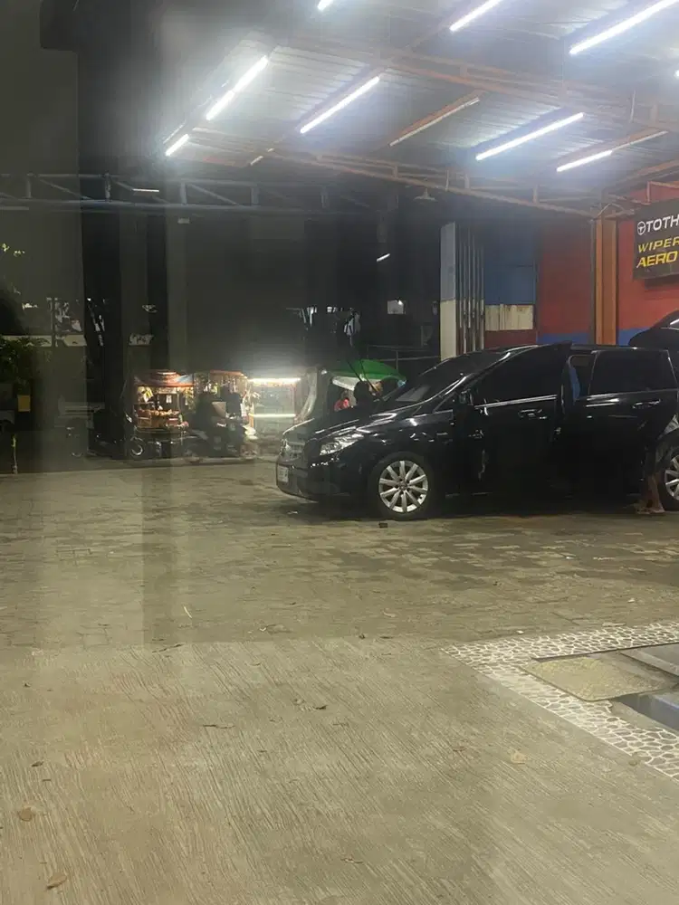 Mercedes-Benz B200 2012 Bensin