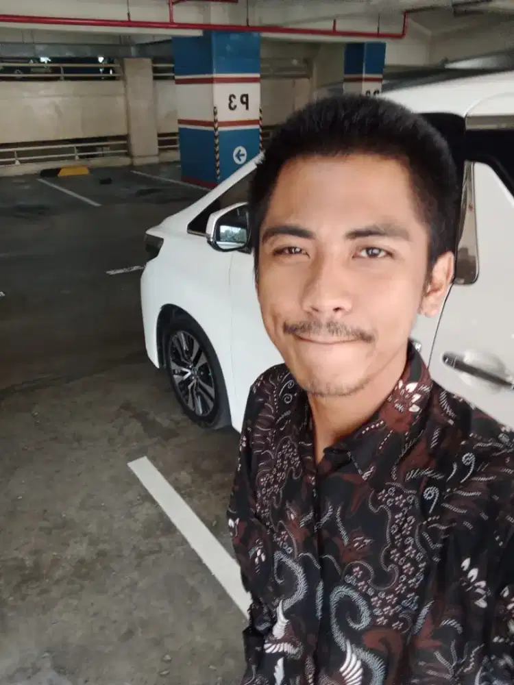 Mencari pekerjaan driver pribadi direksi