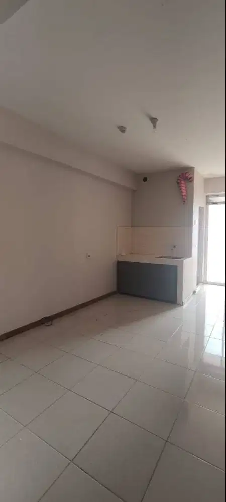 Disewakan 1 unit Apartemen di Green Palm Residence dengan 2 BR