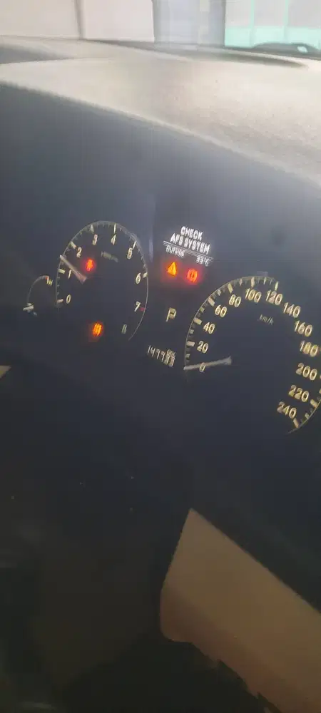 Mobil lexus RX 270 matic