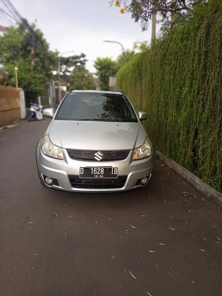 suzuki X'over sx4 automatic 2010