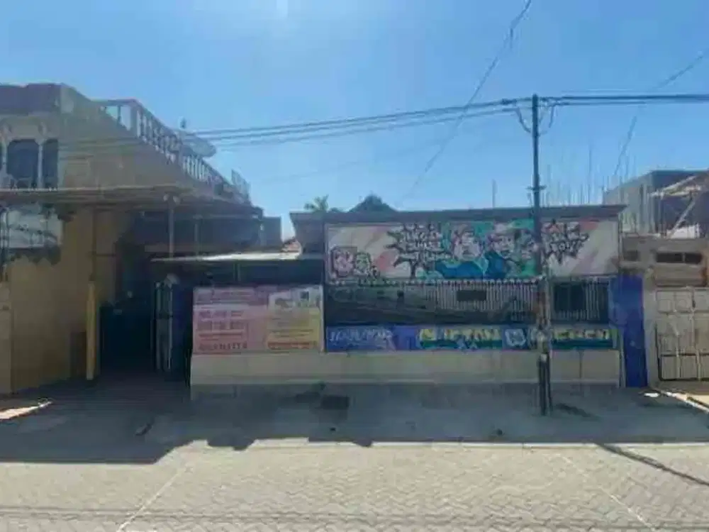 Pusat Kota Surabaya Jl Ogan‼️Rumah Dekat GOR Pancasila - Lap Thor