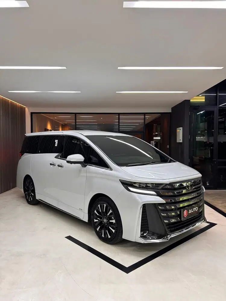 Toyota Vellfire 2.5 HEV Hybrid 2025 VIP Putih Km7rb B777ABH model 2024