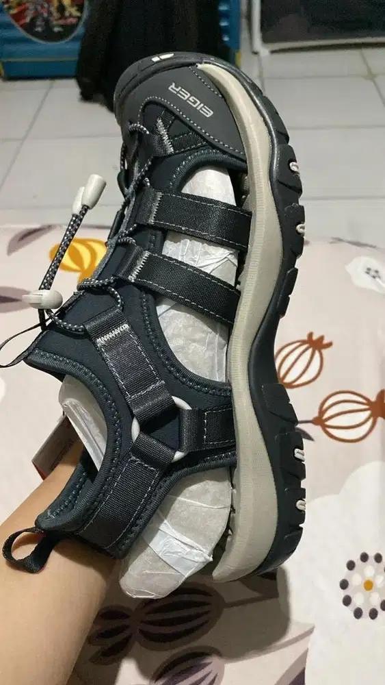 Eiger lacerta men