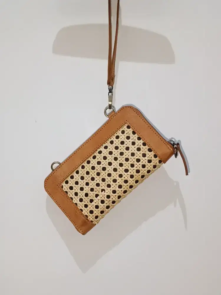 Tas dompet rajut