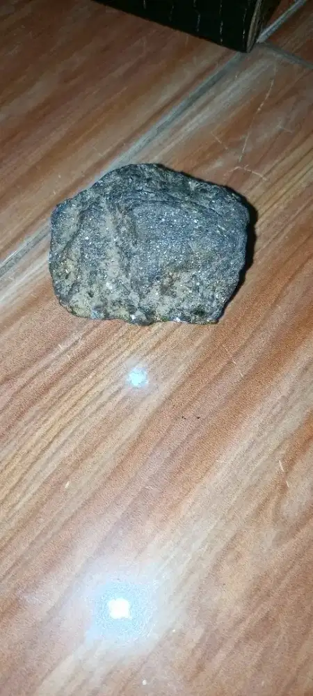 Lelang Batu Metor