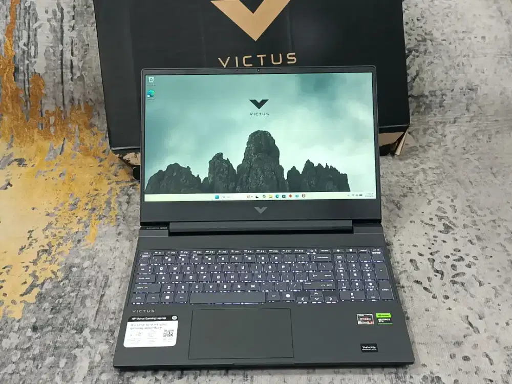 HP Victus Ryzen 7-7445HS 16GB 512GB RTX 4050 6GB Garansi ON MAR 2027
