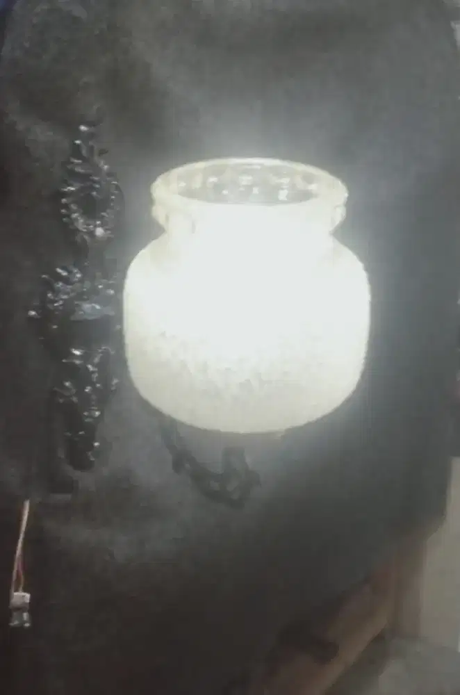 Lampu Dinding Tempel Taman Kamar