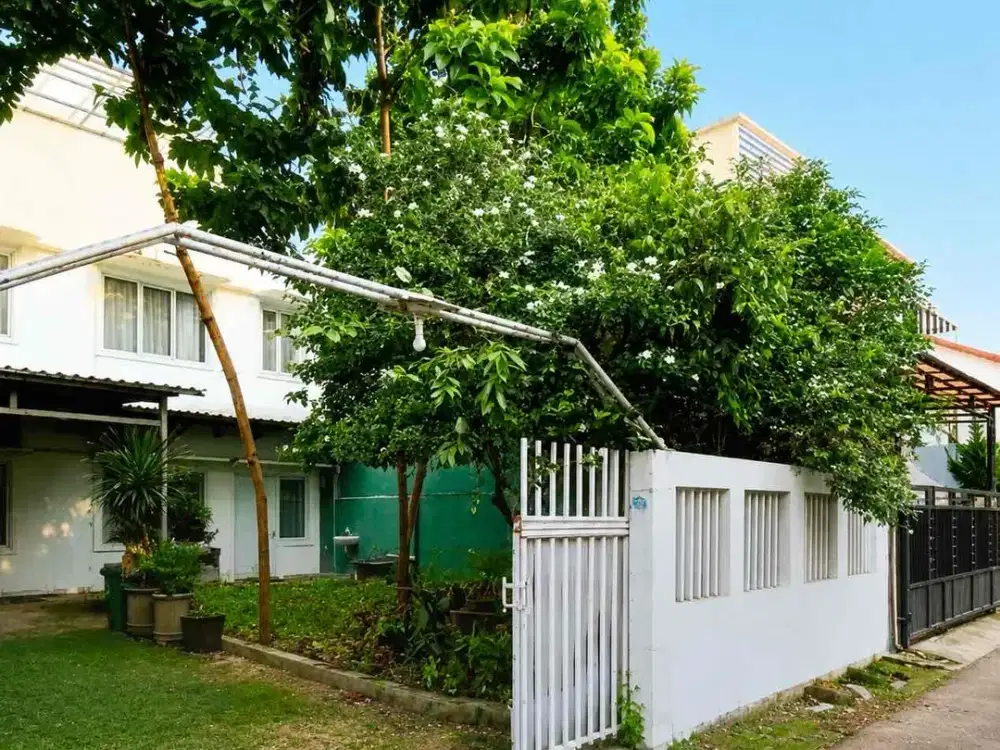 DIJUAL – Rumah 2 Lantai dengan Rooftop di Area Tebet, Jakarta Selatan