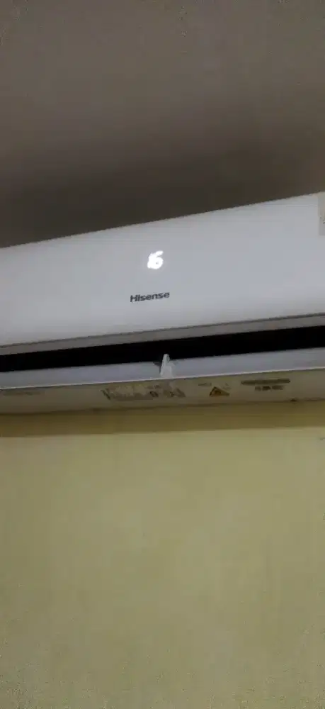 AC Hisense, masi bagus, terawat, 1/2 pk