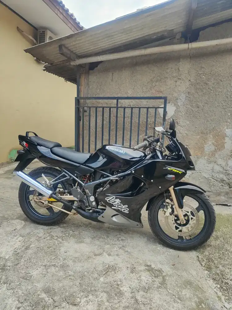 Kawasaki Ninja RR OLD Tahun 2008 Surat Lengkap