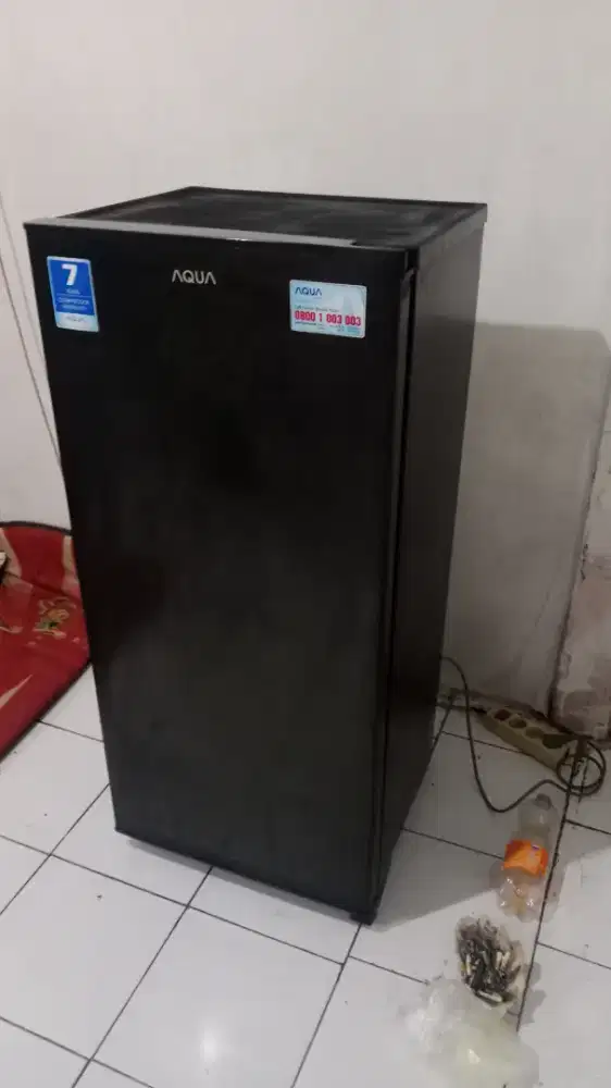 Kulkas 1pintu merek aqua