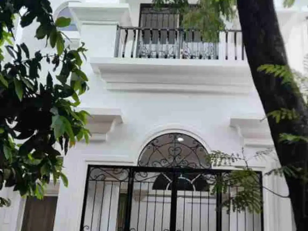 JUAL RUMAH DI BUKIT MEDITERANIA GOLF PIK JAKARTA UTARA