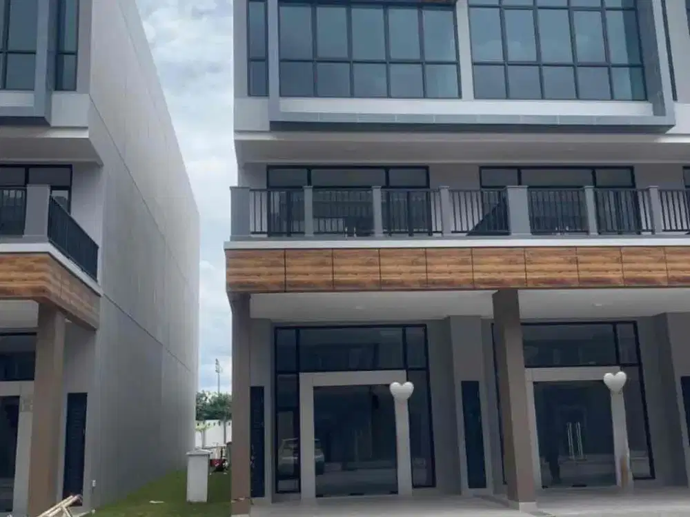 Sewa Ruko Baru  Crystal Boulevard Summarecon Bekasi