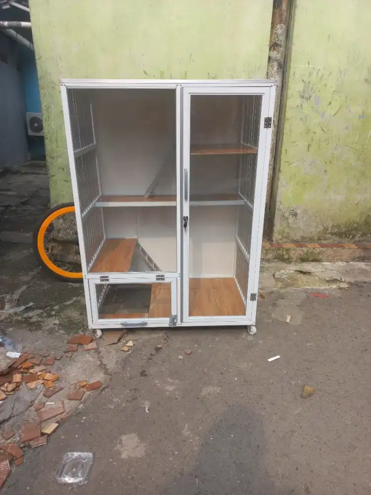 Kandang Kucing Alumunium Nera