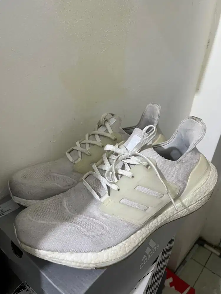 Adidas Ultraboost 22 Triple White 44,5