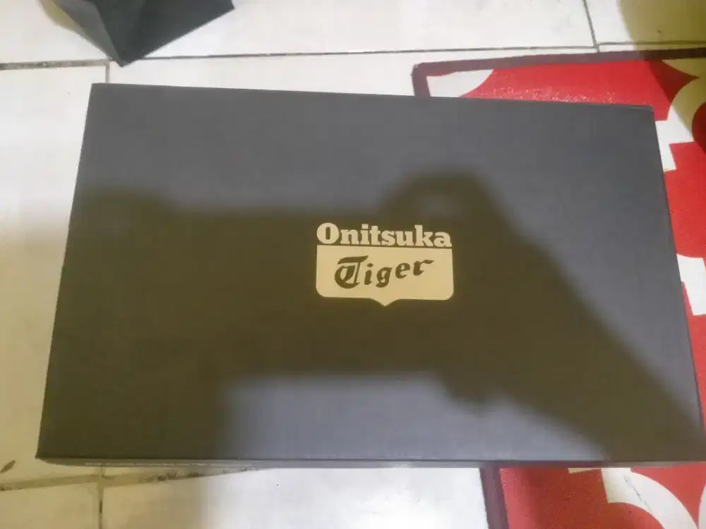 Jual sepatu onitsuka Tiger new masih segel
