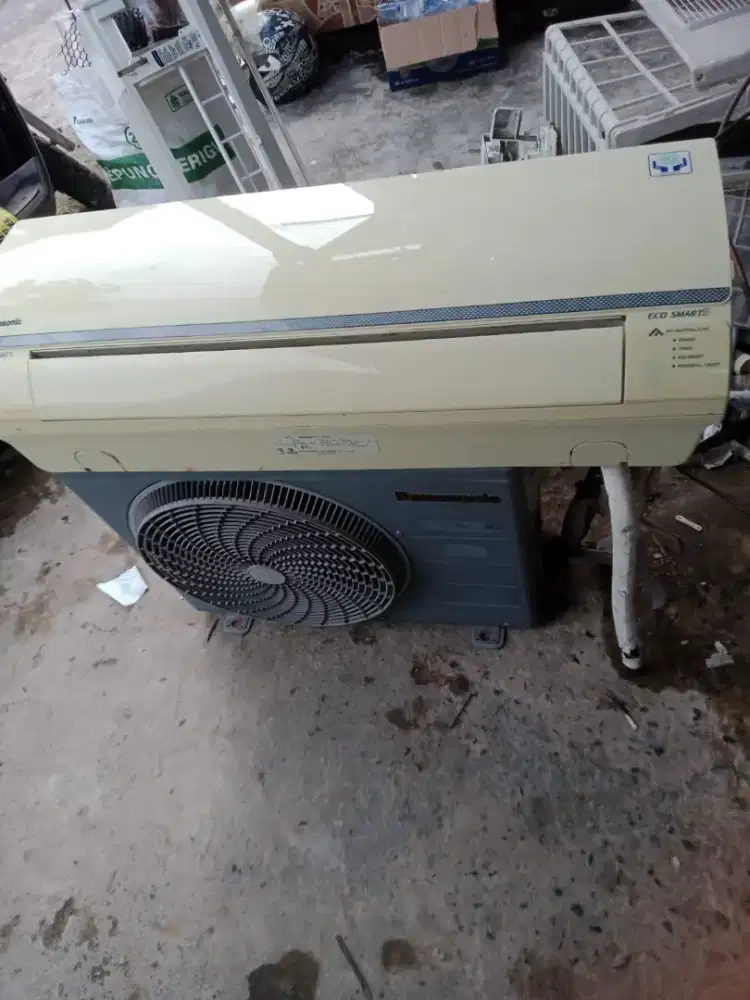 Jual AC Panasonic 1/2pk bening mulus hrga siap pasang brgaransi