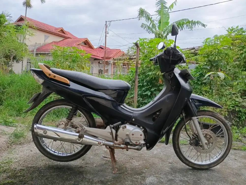 HONDA KHARISMA 125