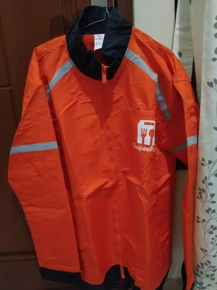 Jaket Sh*p* food