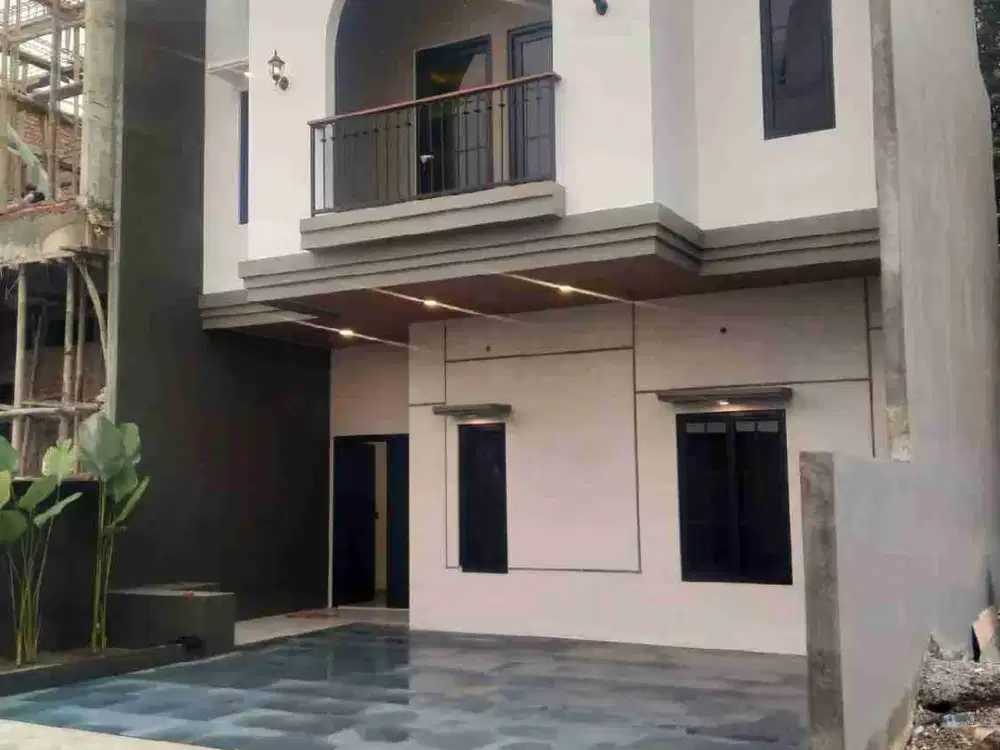 Dijual cepat dan murah  rumah bagus baru renovasi Siap huni di Jagakarsa Jakarta selatan