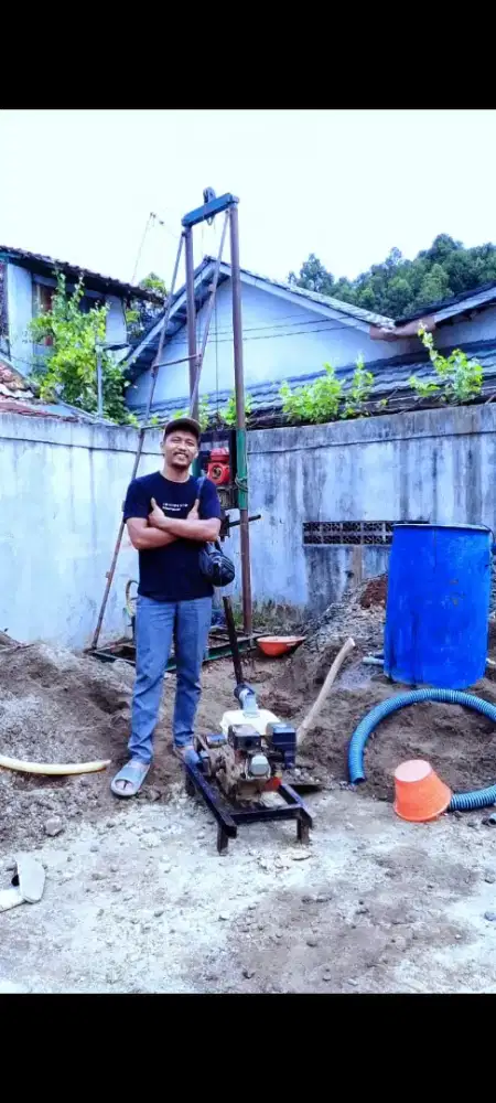 Sumur bor tanah