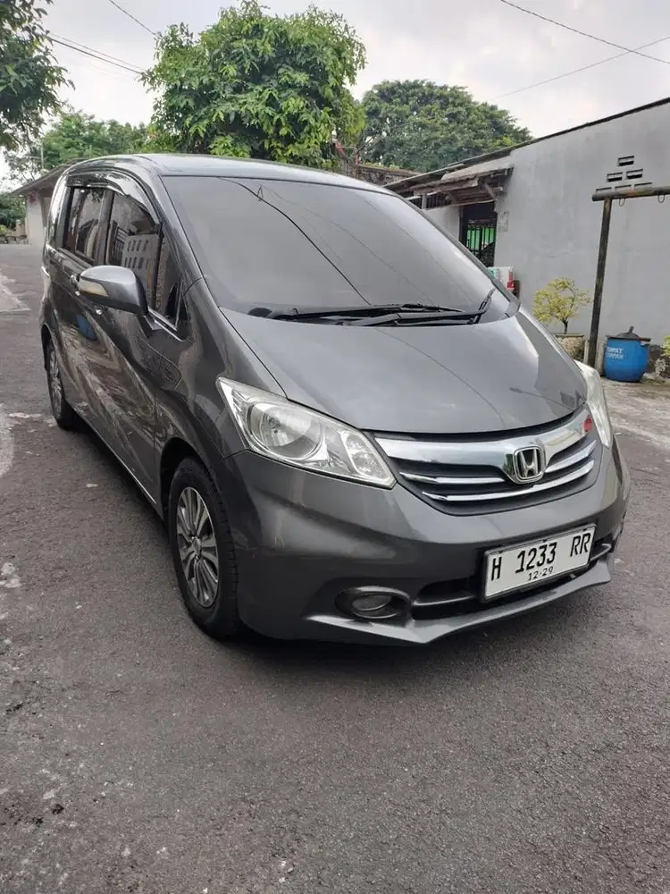 FREED E PSD 2013 AC DOBEL