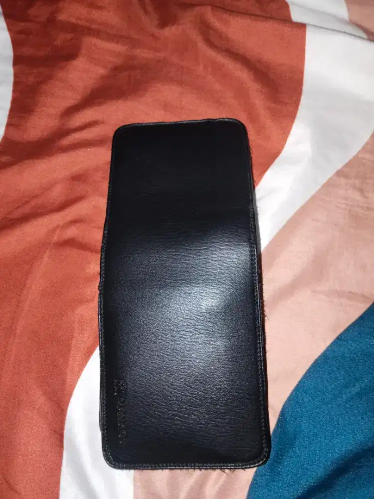 Dompet Pria masih baru