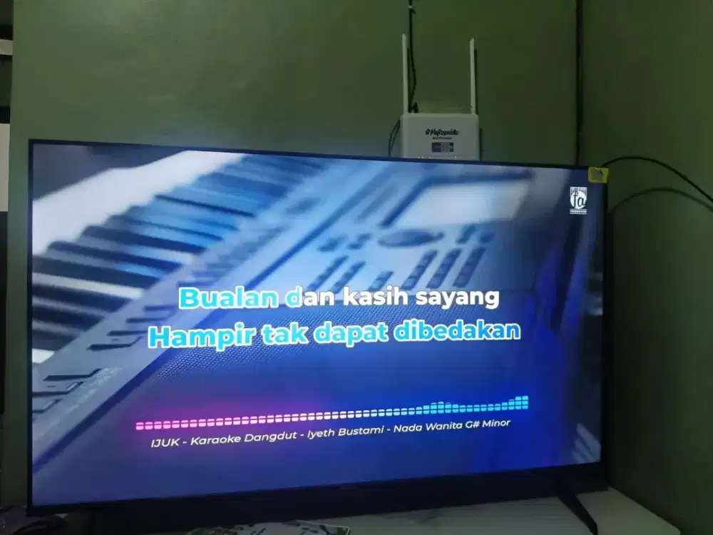 Tv sharp aqua 55 inch baru satu bulan pakai sudah android layar 4k