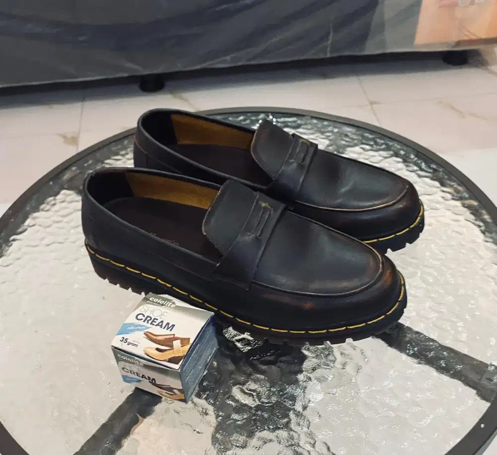 Sepatu pantopel loafer Kulit