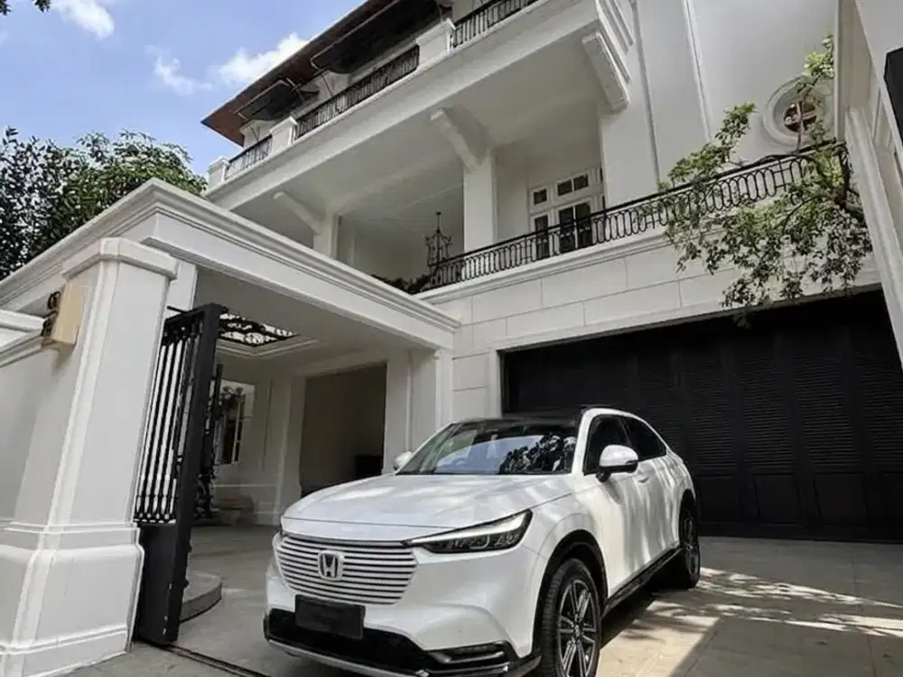 jual cepat rumah lokasi premium mega Kuningan dekat komdak semangi mall ambasador jaksel