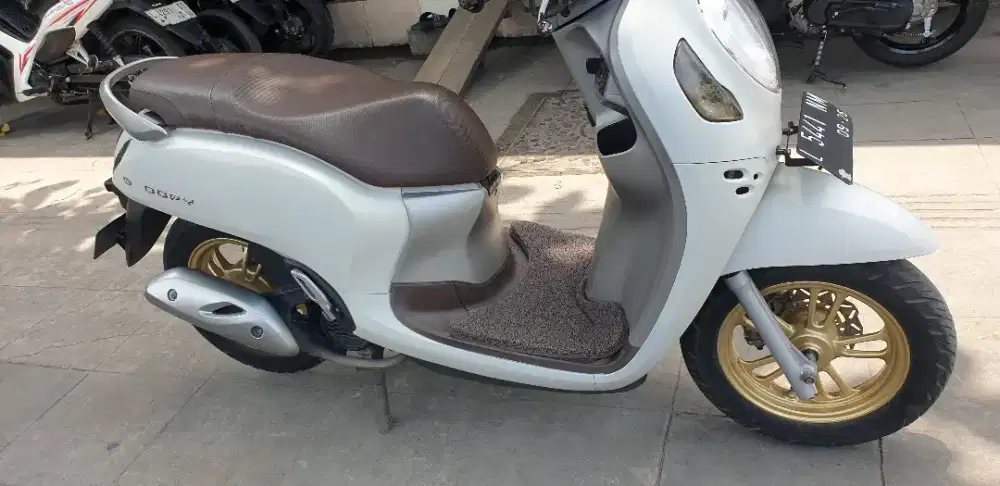 Scoopy Prestige th 2021 mulus pool pjk hodup